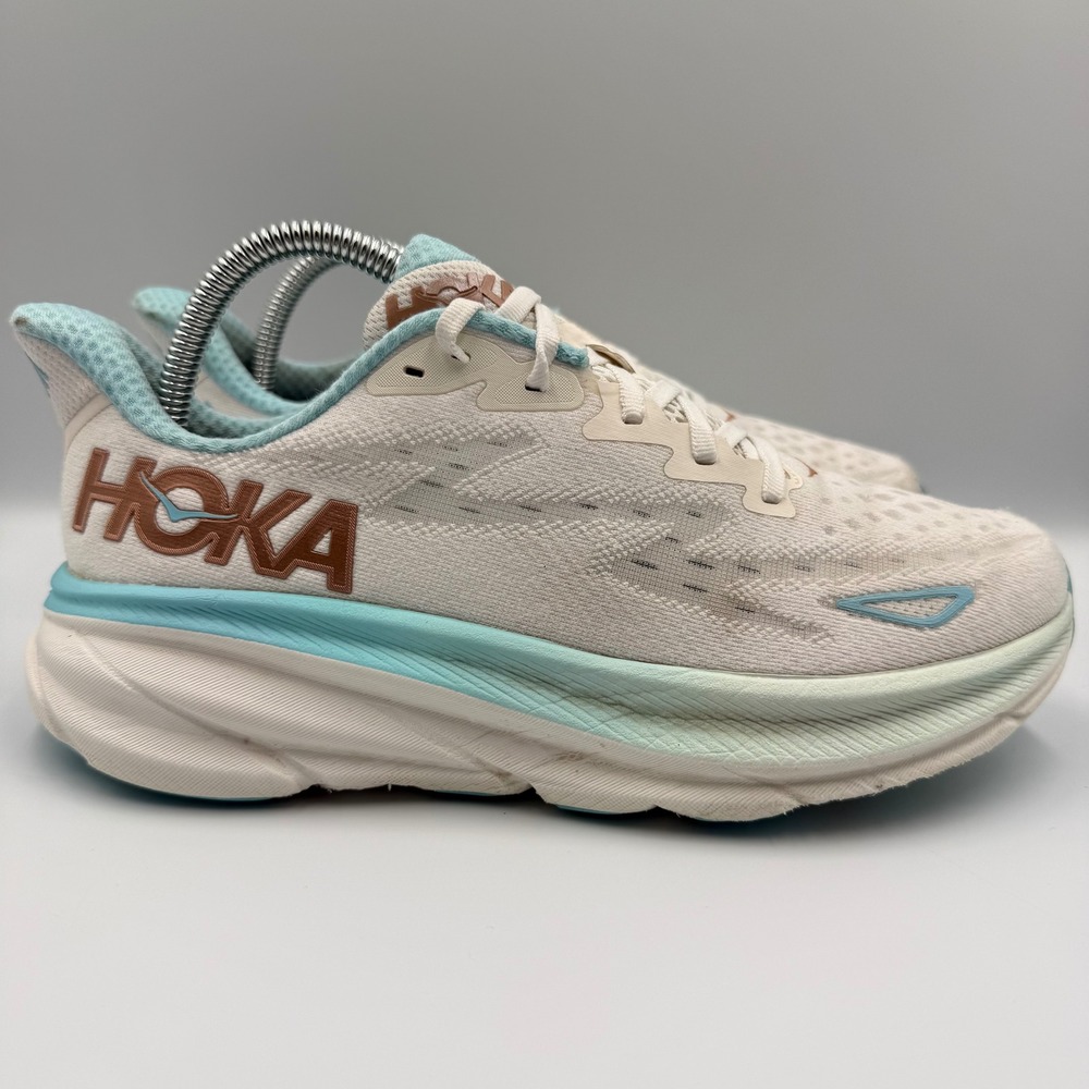 Hoka One One Clifton 9 Womens Size 8 White Blue Running Shoes Athletic Sneakers